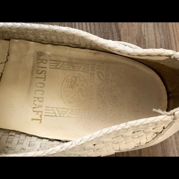 Shoes - Picture 4 of 10